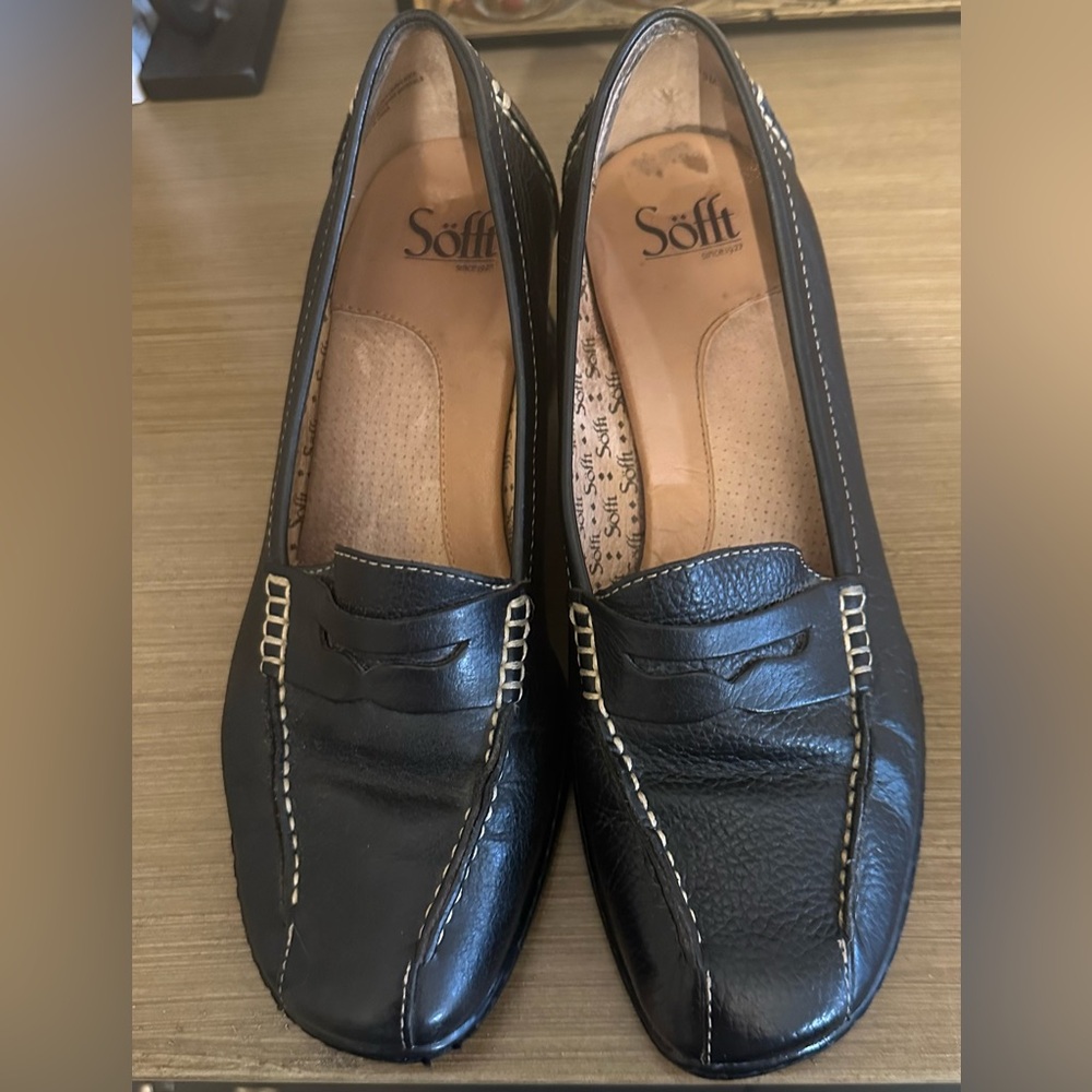 Sofft Black Leather Wedges